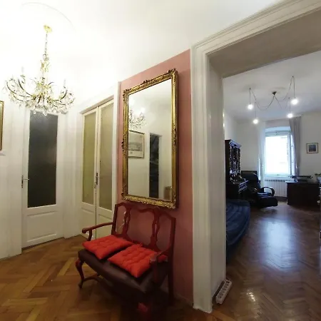 Casa Antica - Historical In Old City Center Apartment *