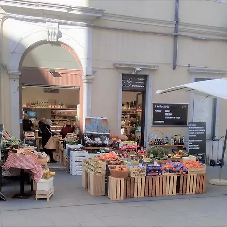 Casa Antica - Historical In Old Center Apartment Triest