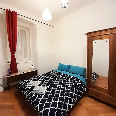 Casa Antica - Historical In Old City Center Apartment