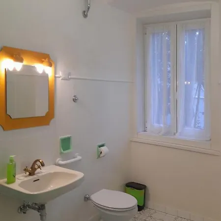 Casa Antica - Historical In Old City Center Apartment Trieste